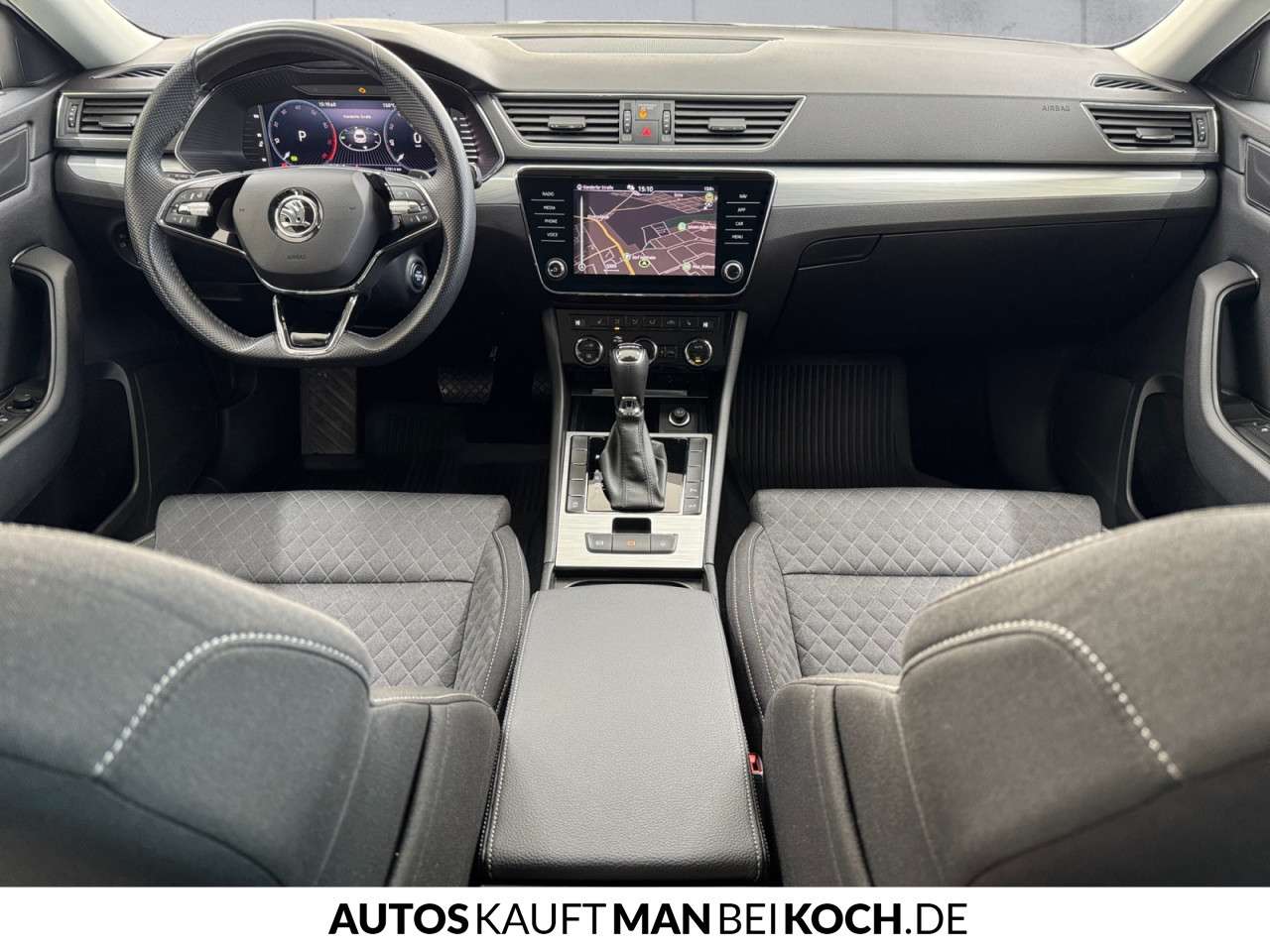 Fahrzeugbild eines Skoda Superb