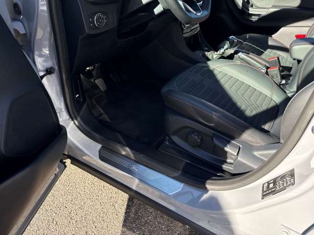 Fahrzeugbild eines Ford Puma