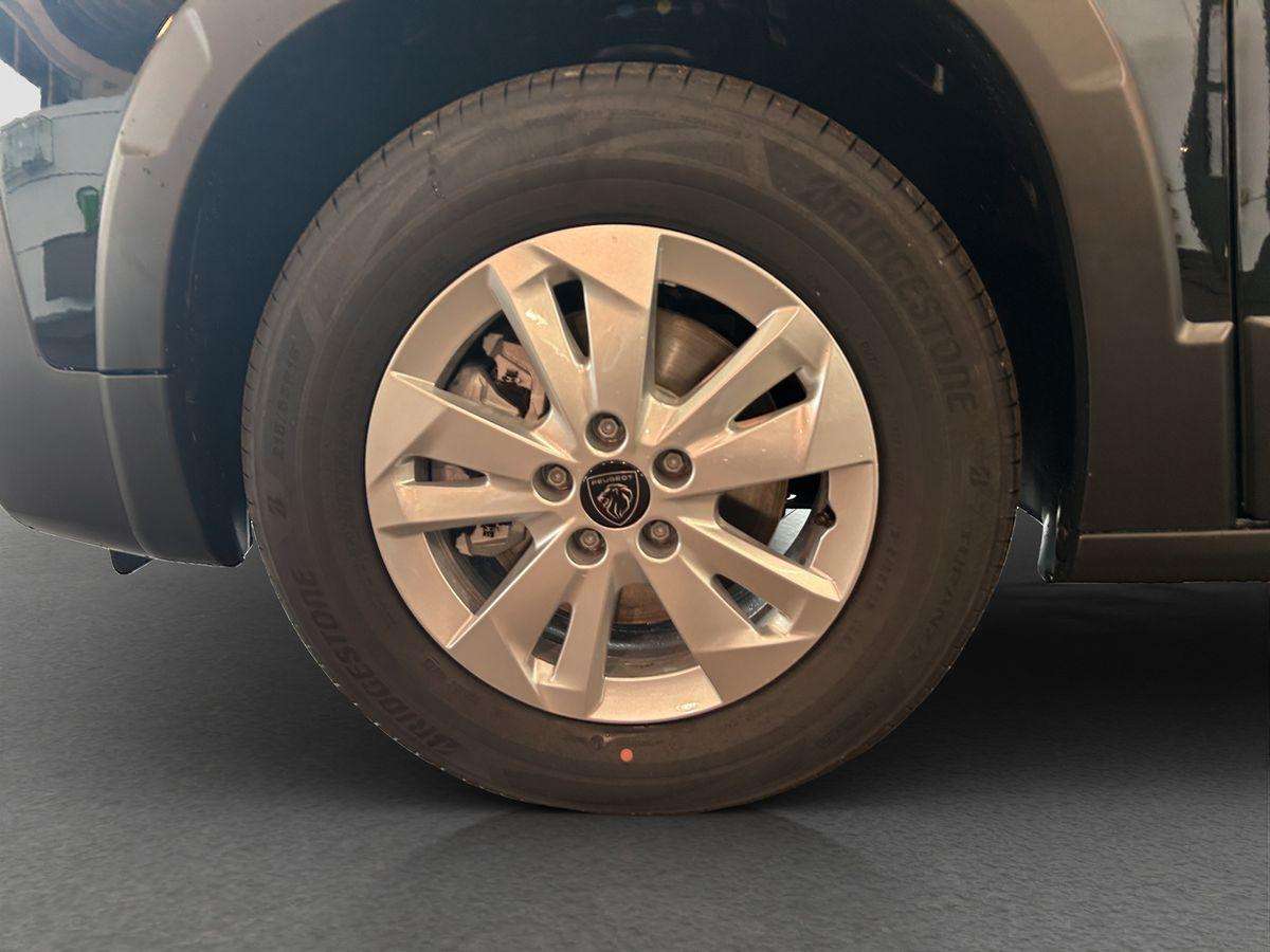 Fahrzeugbild eines Peugeot Rifter