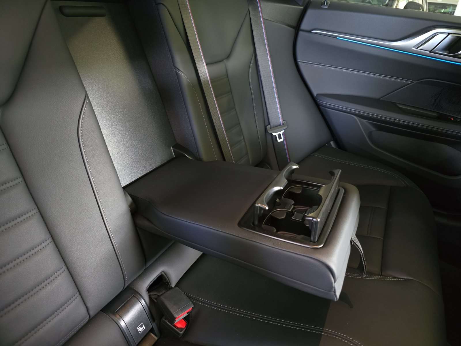 Fahrzeugbild eines BMW 4er-Reihe