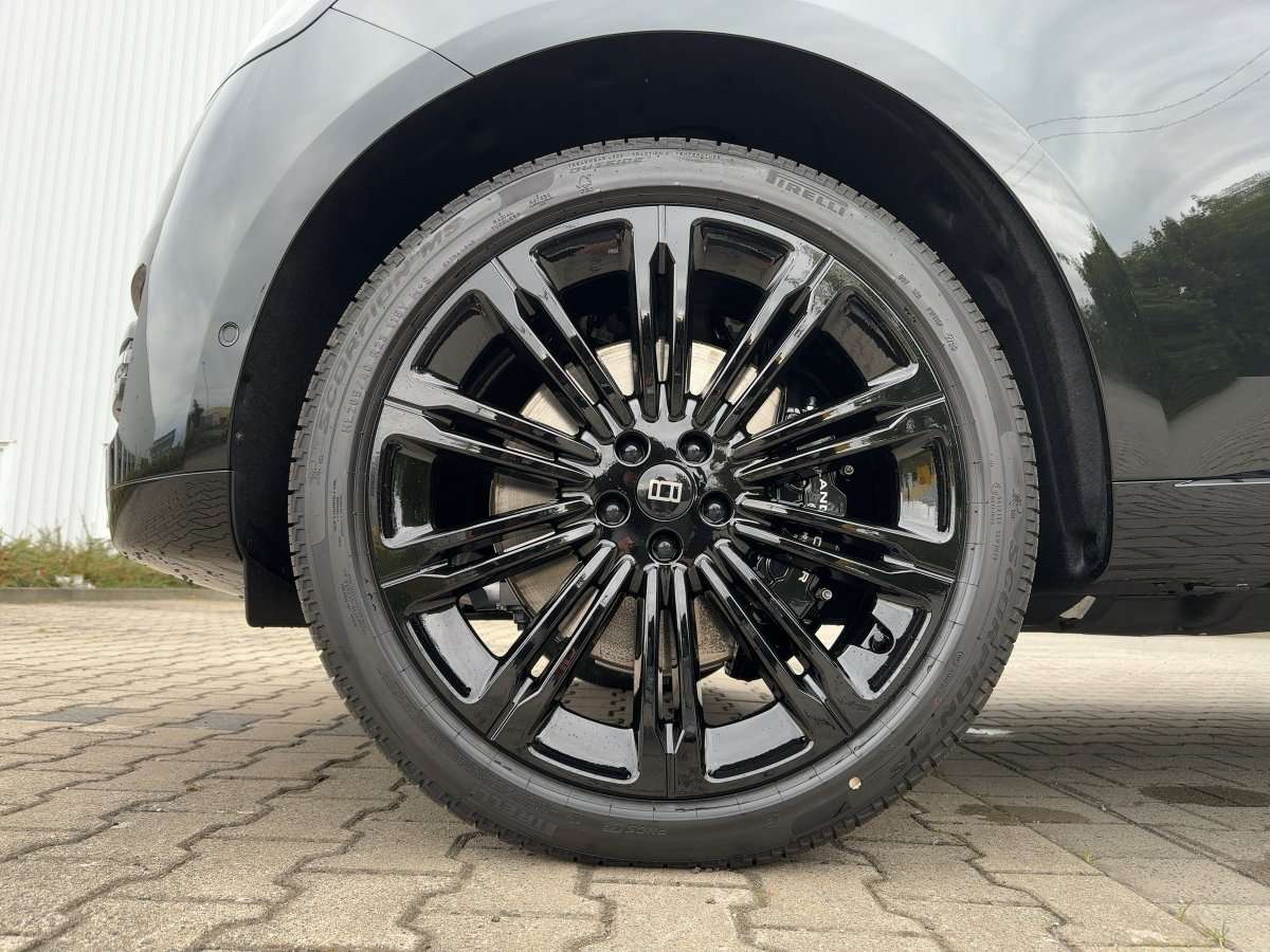 Fahrzeugbild eines Land Rover Range Rover