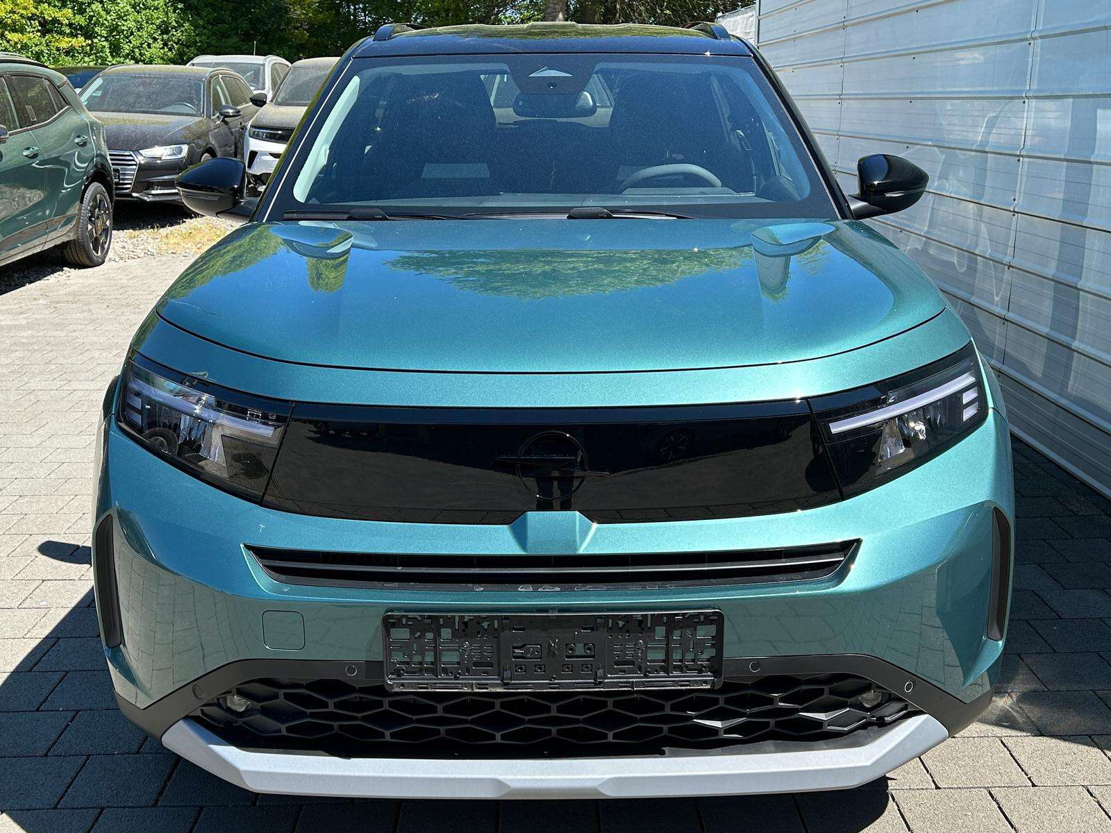 Fahrzeugbild eines Opel Frontera