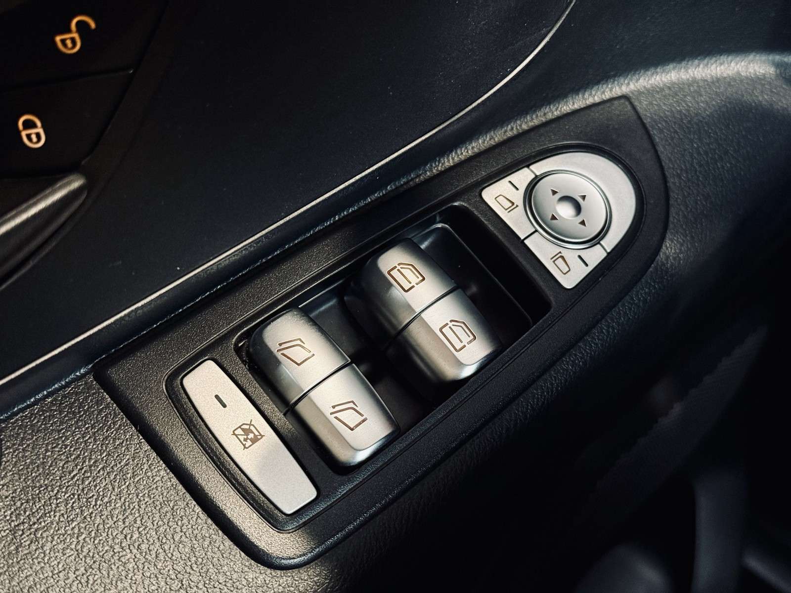 Fahrzeugbild eines Mercedes-Benz Vito