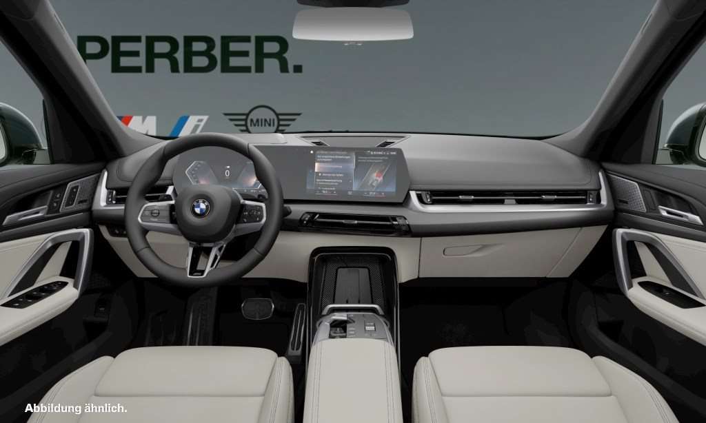 Fahrzeugbild eines BMW X1