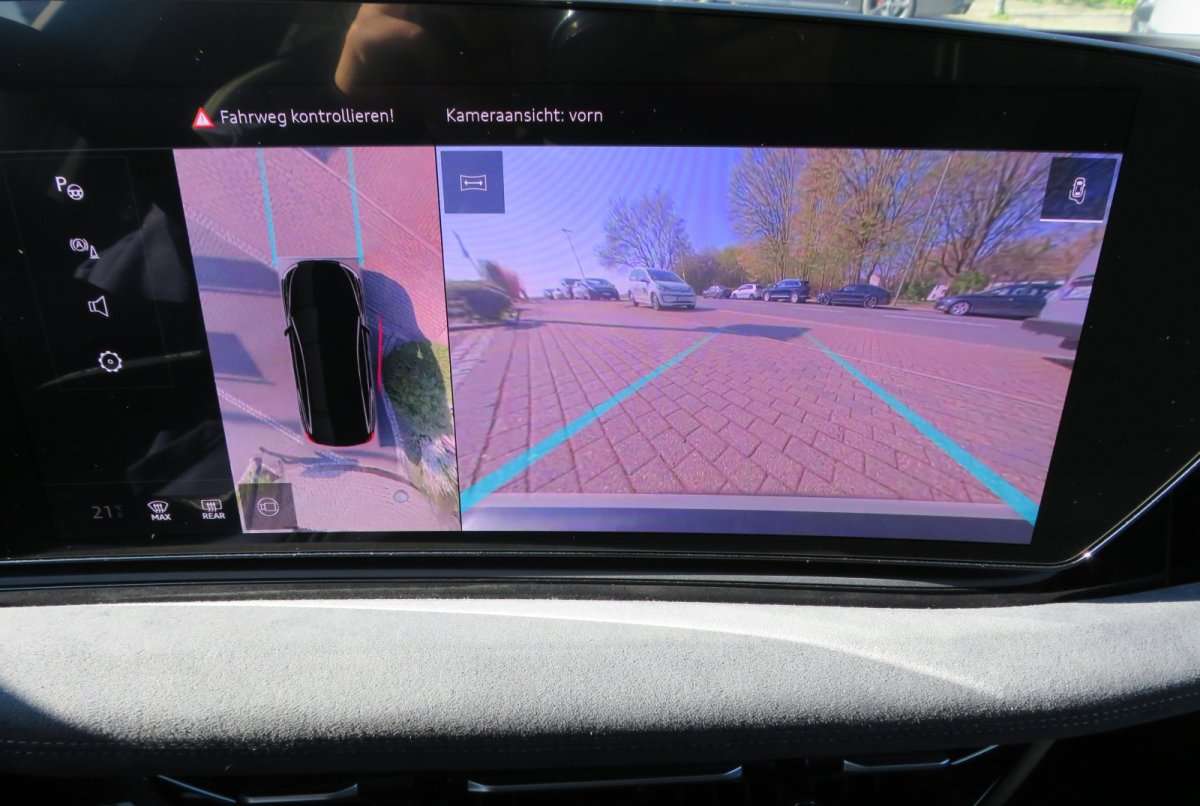 Fahrzeugbild eines Audi e-tron