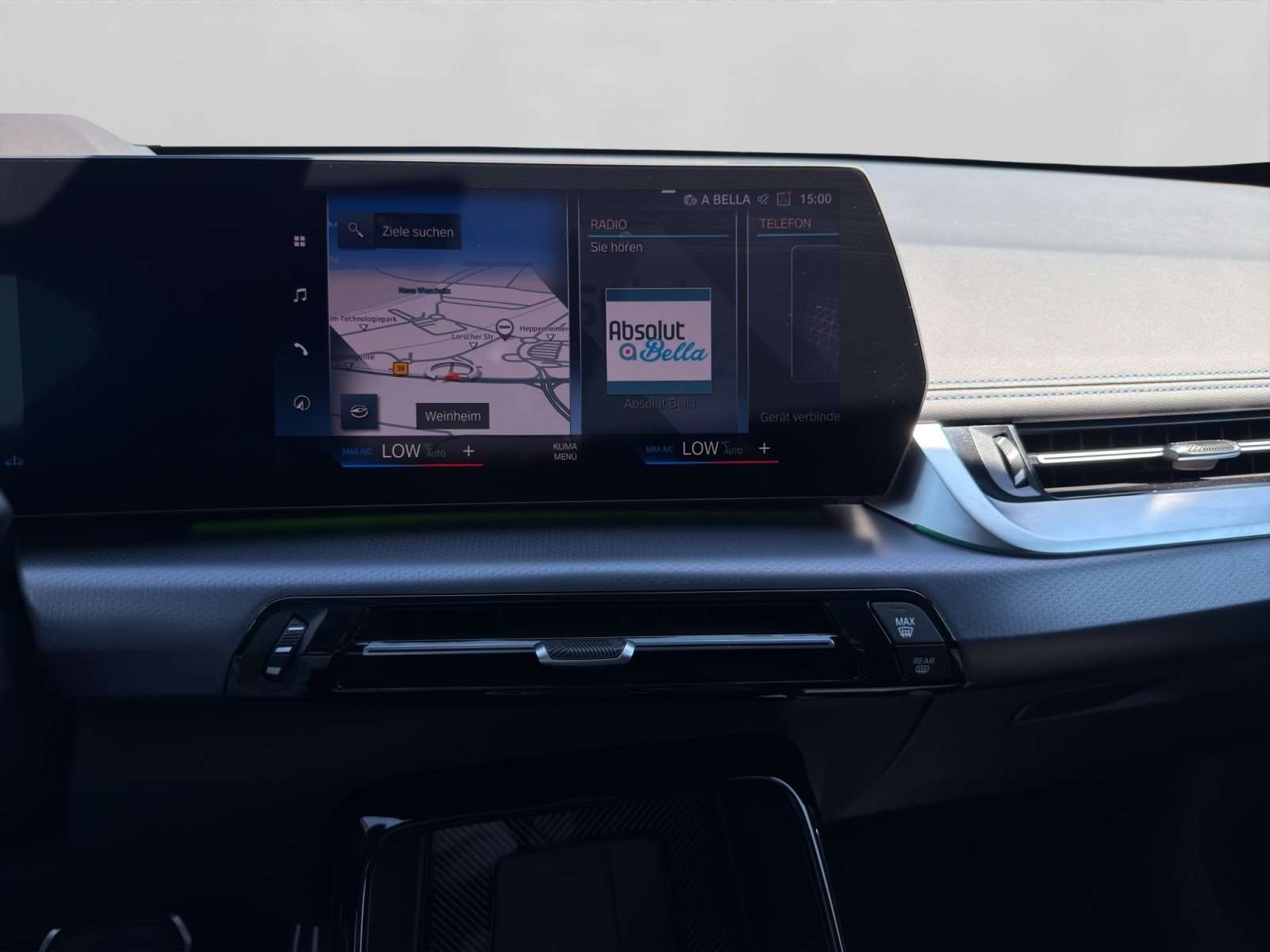 Fahrzeugbild eines BMW X1