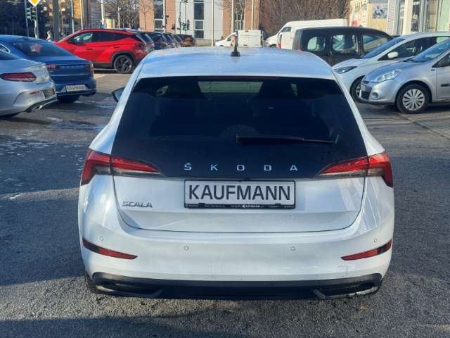Fahrzeugbild eines Skoda Scala
