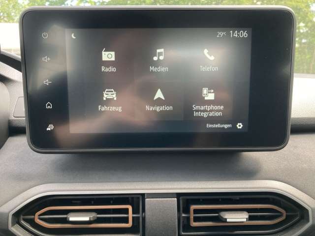 Fahrzeugbild eines Dacia Sandero