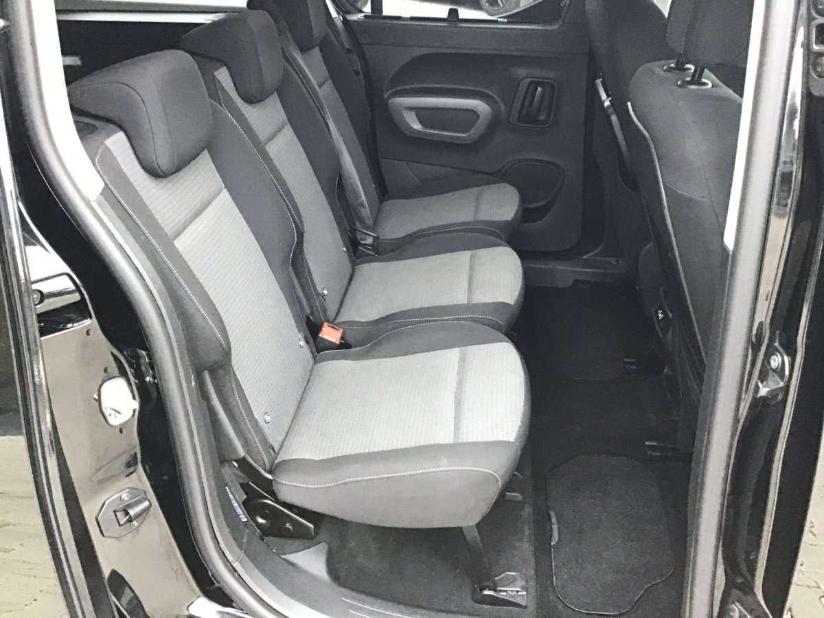 Fahrzeugbild eines Toyota Proace