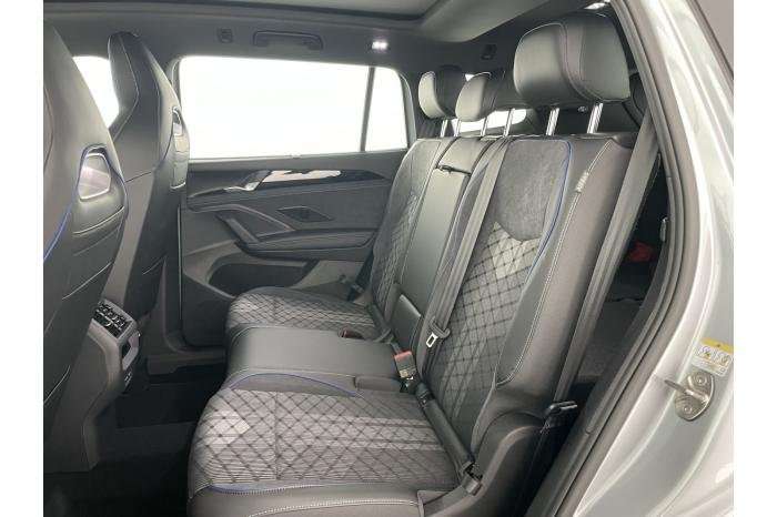 Fahrzeugbild eines Volkswagen Tayron