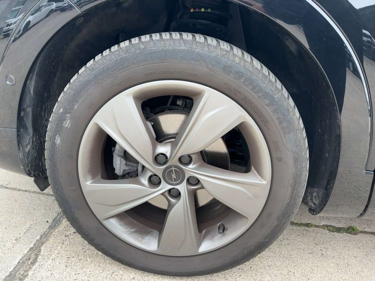 Fahrzeugbild eines Opel Grandland X