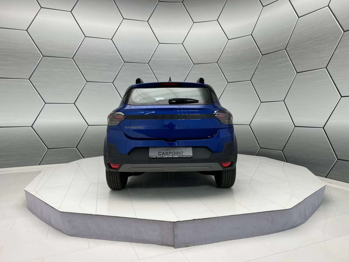 Fahrzeugbild eines Dacia Sandero