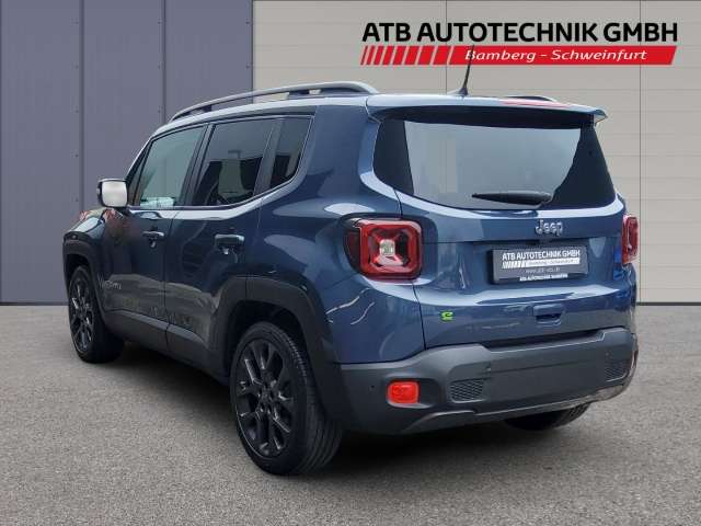 Fahrzeugbild eines Jeep Renegade