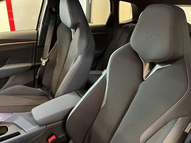 Fahrzeugbild eines CUPRA Terramar