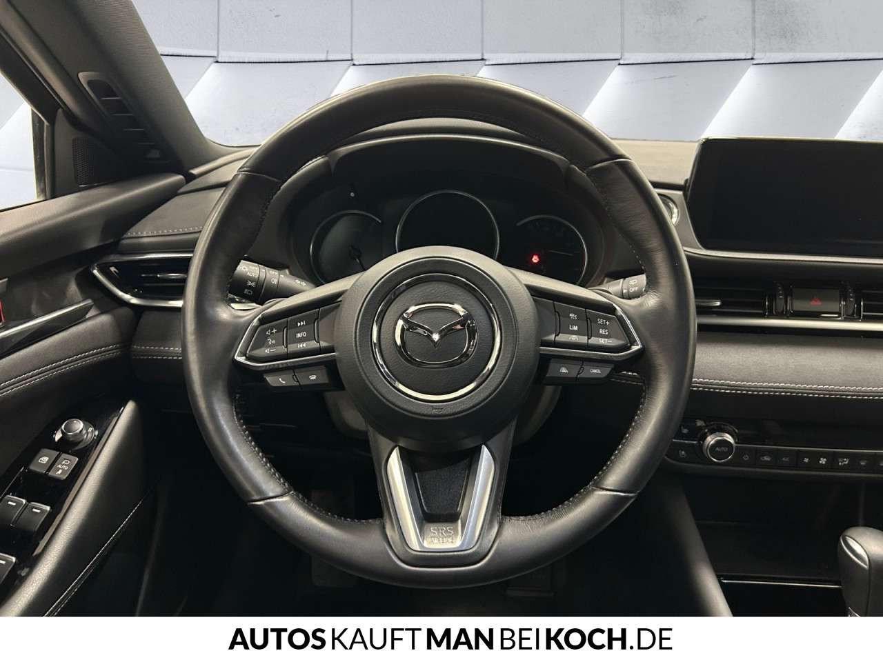Fahrzeugbild eines Mazda Mazda6
