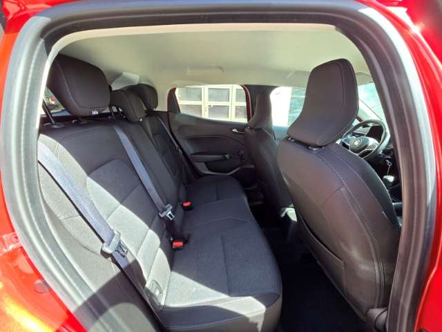 Fahrzeugbild eines Renault Clio