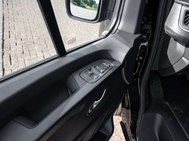 Fahrzeugbild eines Nissan Primastar