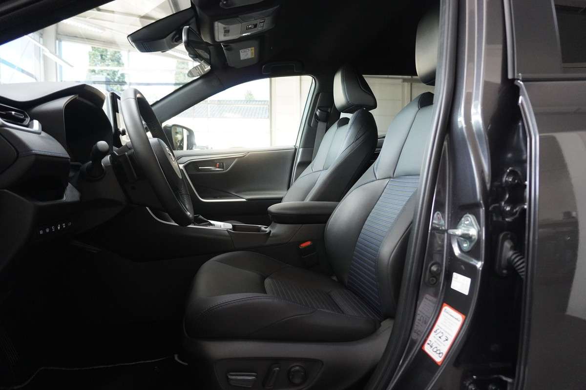 Fahrzeugbild eines Toyota RAV4