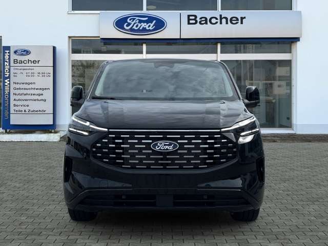 Fahrzeugbild eines Ford Tourneo Custom