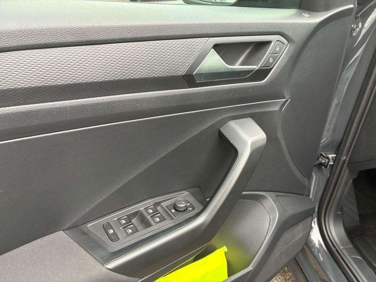 Fahrzeugbild eines Volkswagen T-Roc