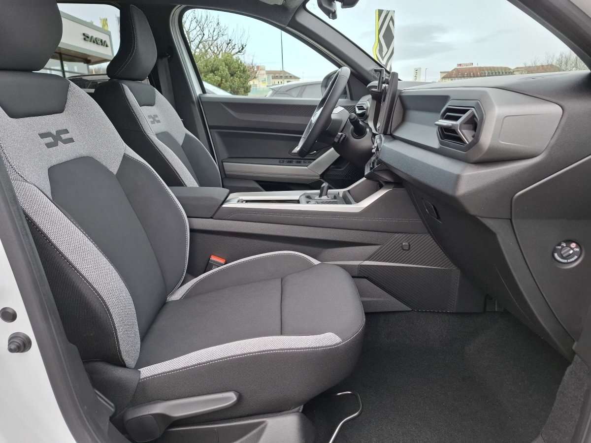 Fahrzeugbild eines Dacia Bigster