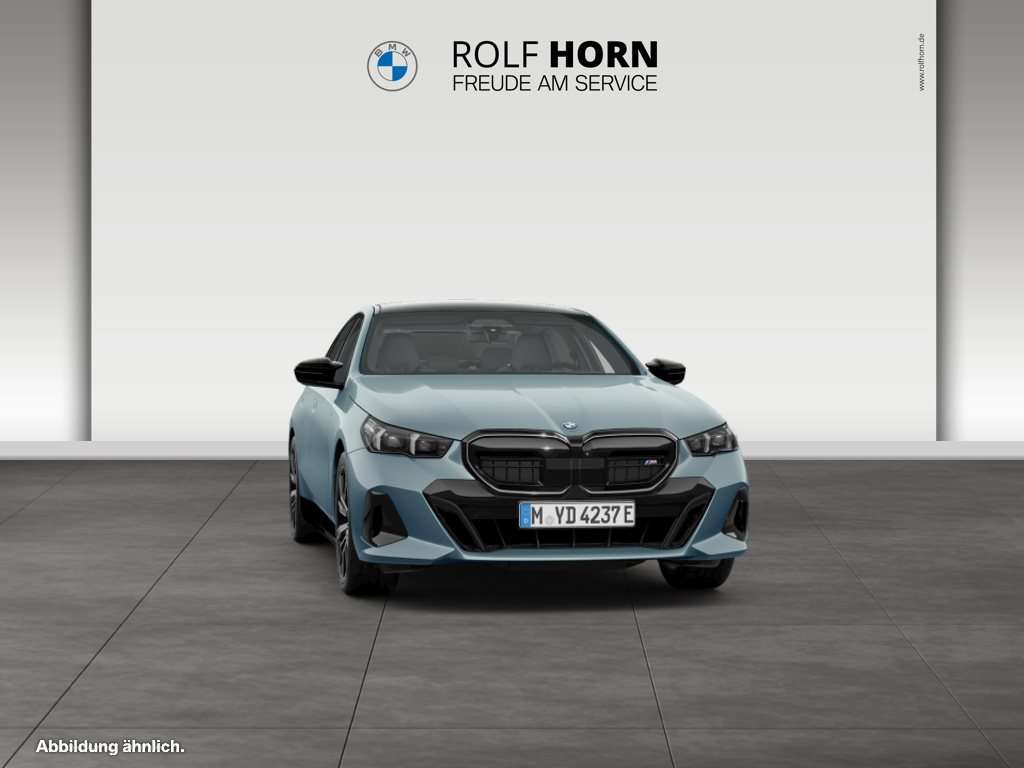 Fahrzeugbild eines BMW i5