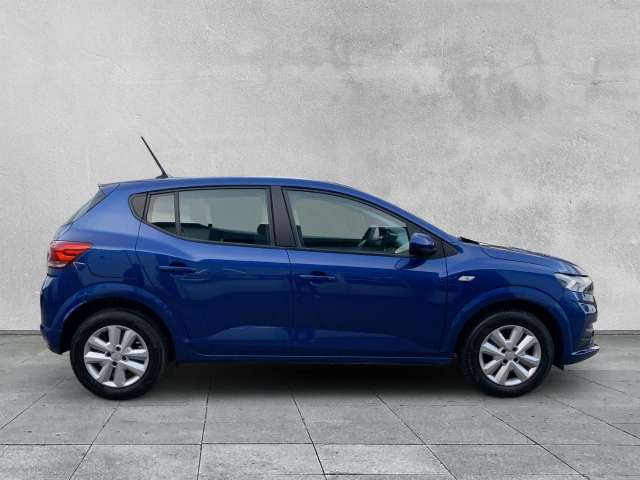 Fahrzeugbild eines Dacia Sandero