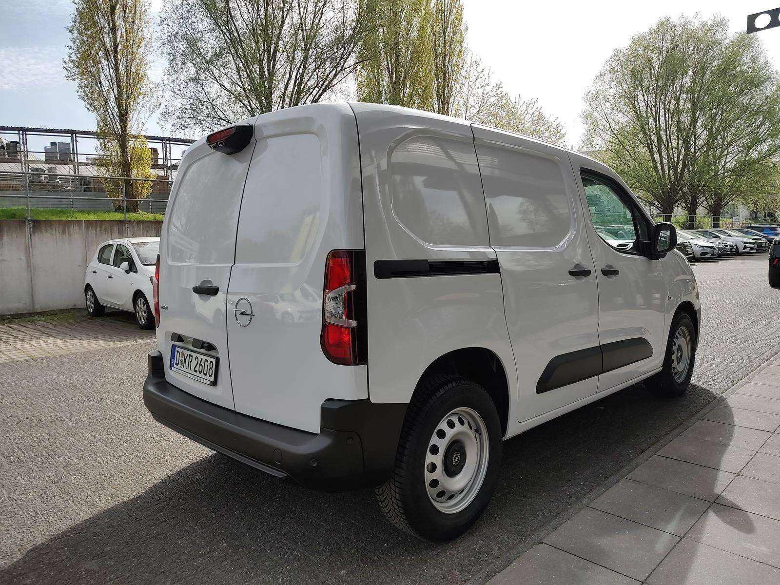 Fahrzeugbild eines Opel Combo