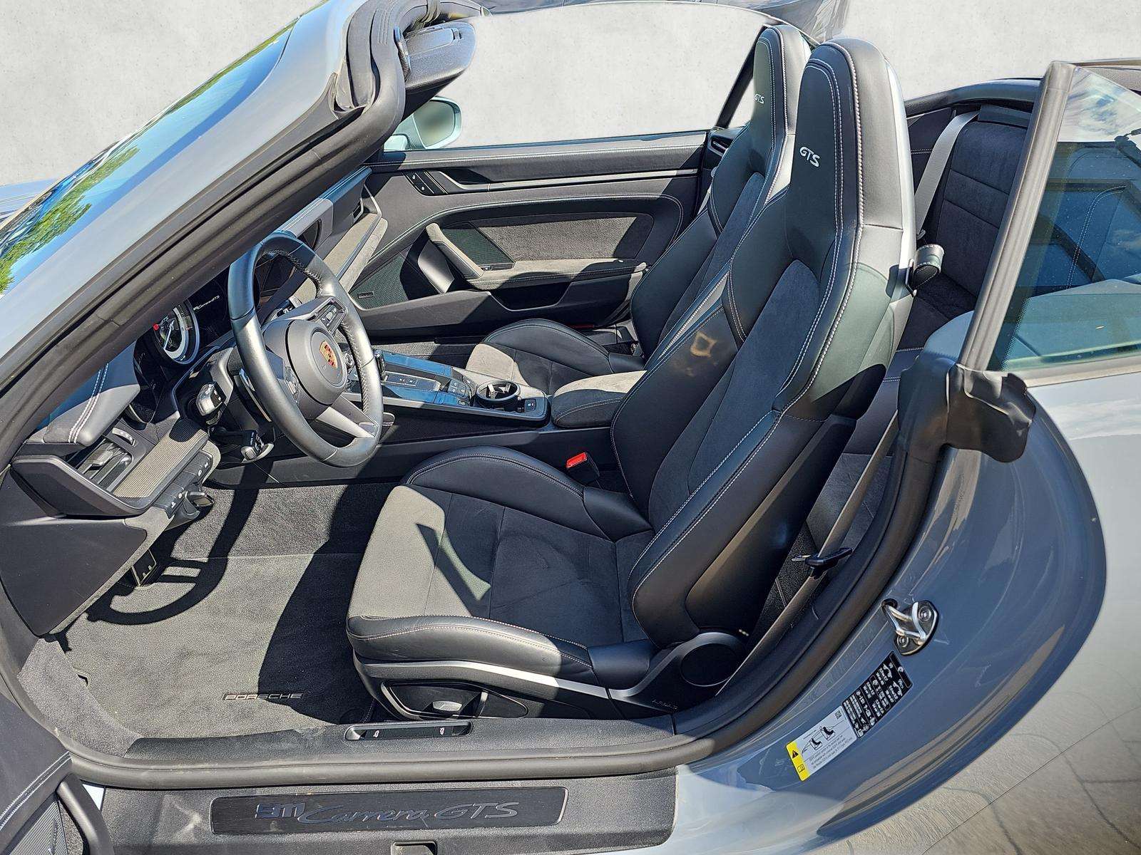 Fahrzeugbild eines Porsche 911