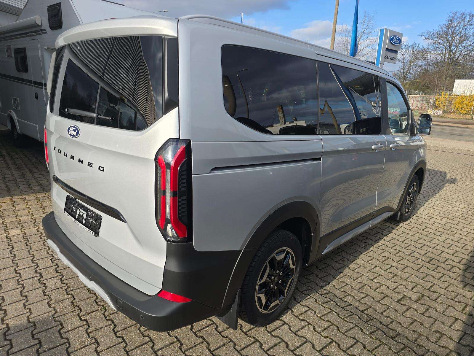 Fahrzeugbild eines Ford Tourneo Custom