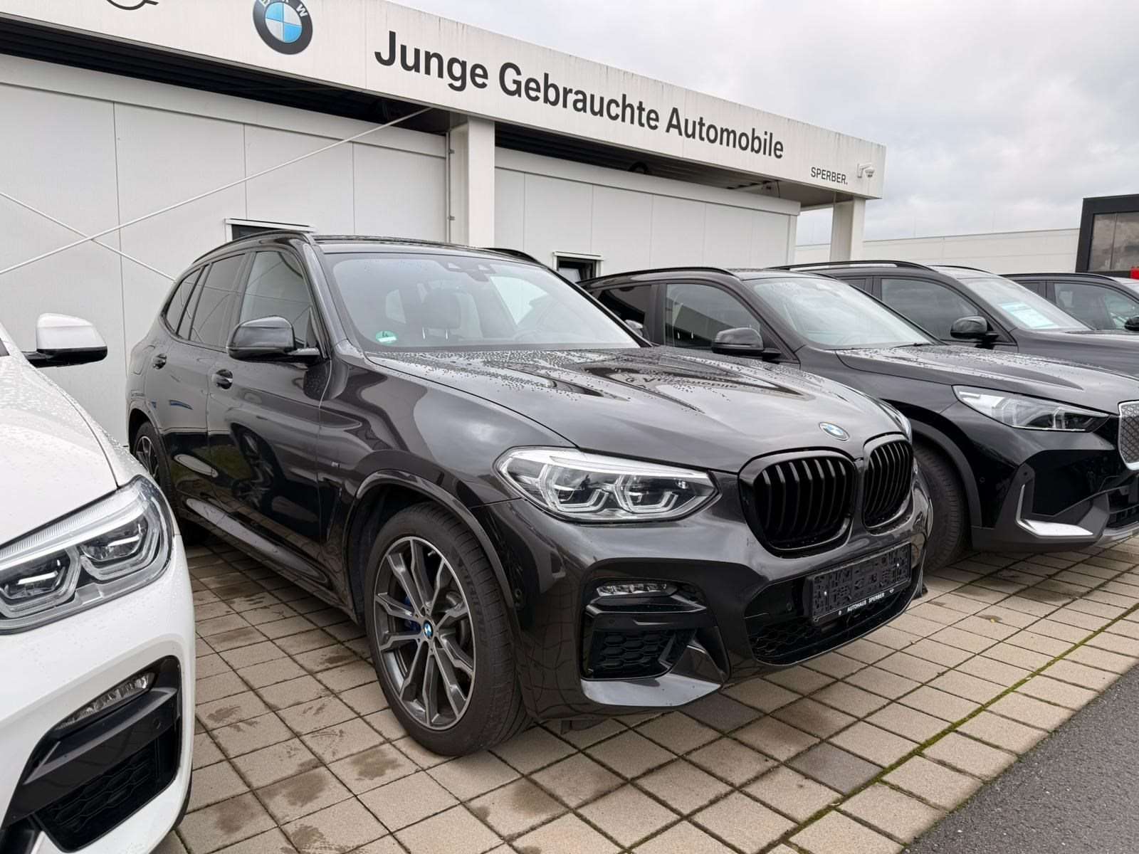 Fahrzeugbild eines BMW X3