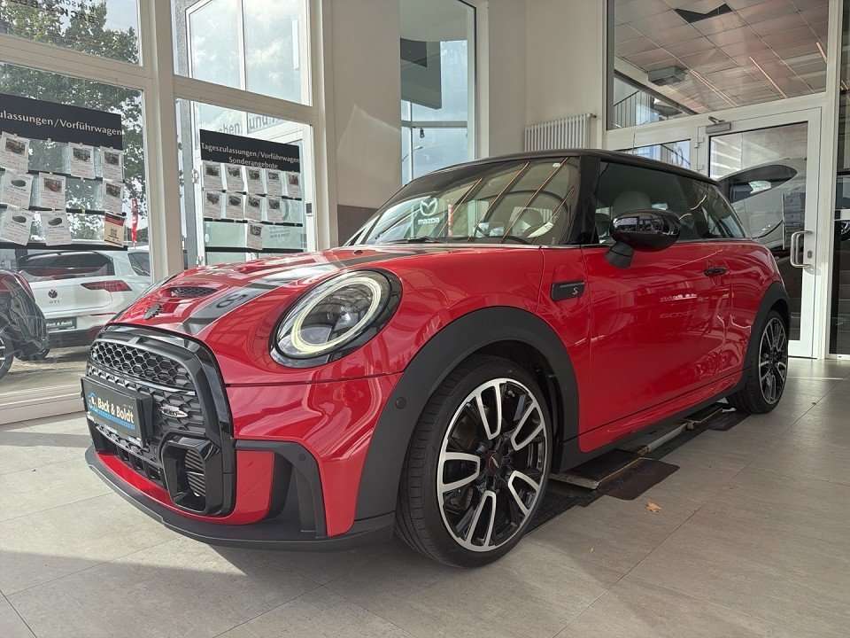 Fahrzeugbild eines MINI COOPER