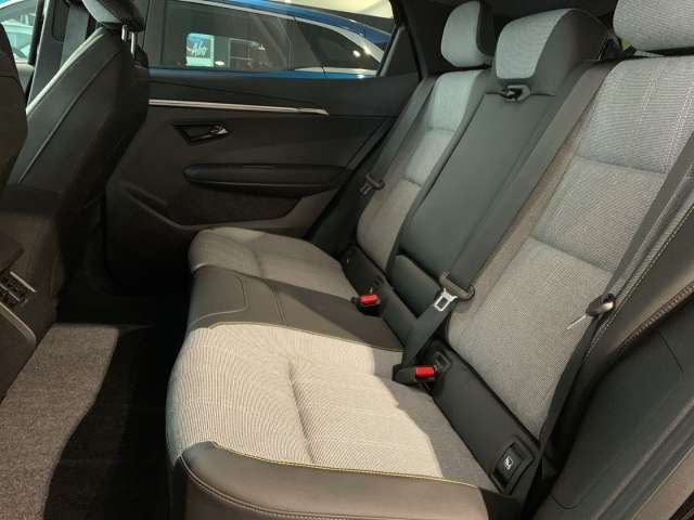 Fahrzeugbild eines Renault Scenic E-TECH