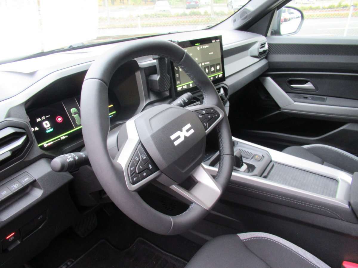 Fahrzeugbild eines Dacia Bigster