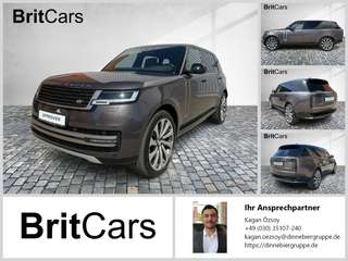 Schräge Frontansicht auf einen Land Rover Range Rover , freigestellt