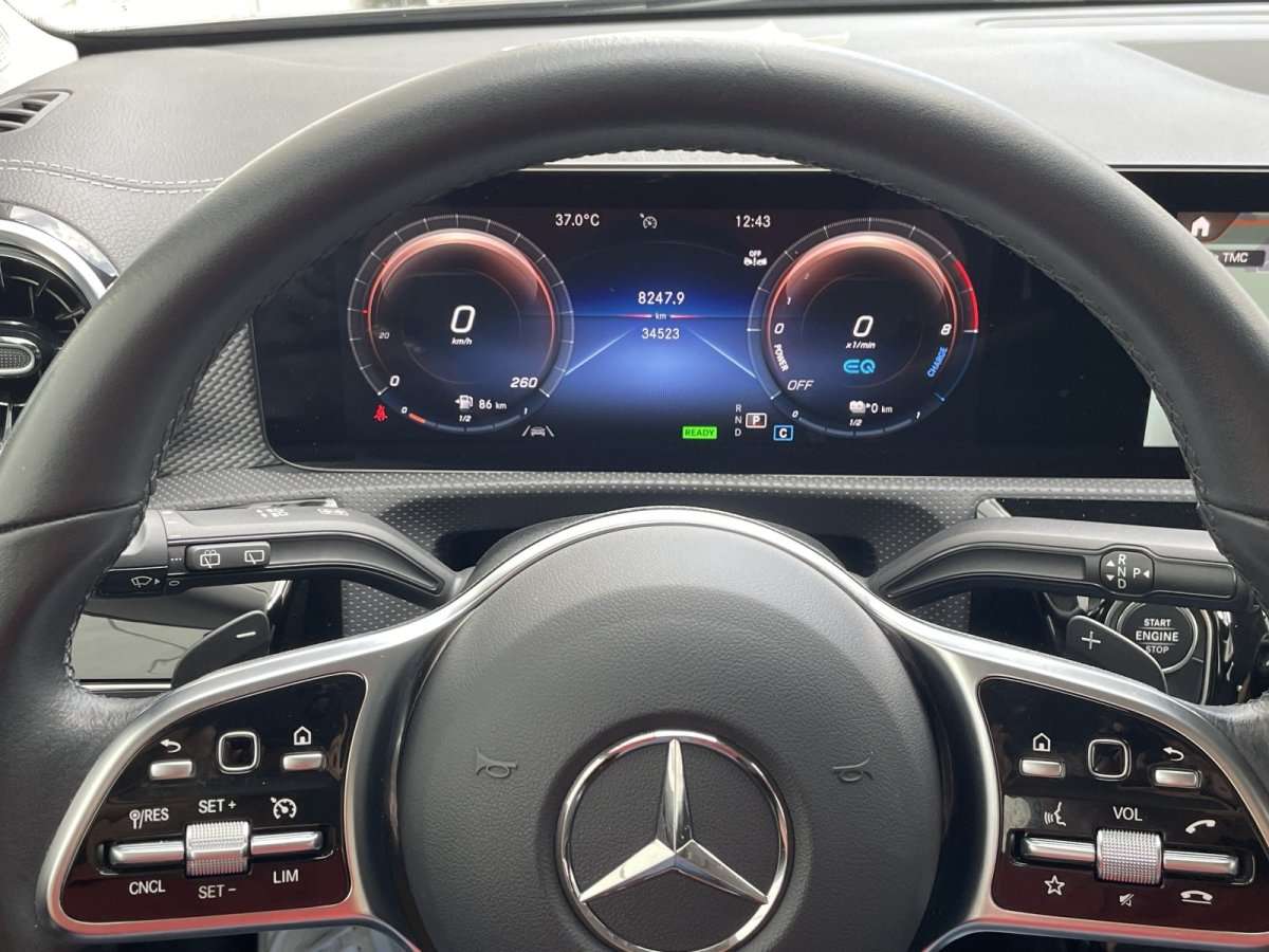 Fahrzeugbild eines Mercedes-Benz CLA