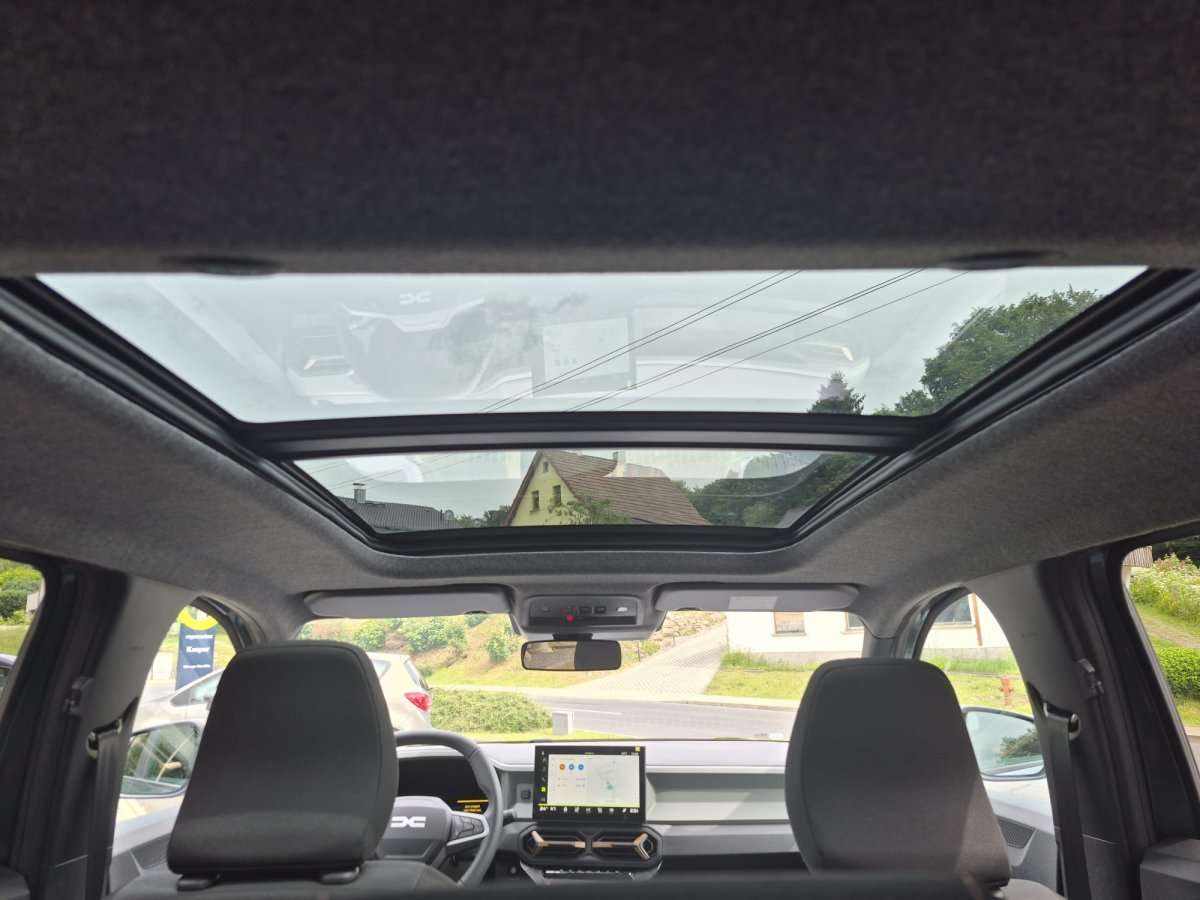 Fahrzeugbild eines Dacia Bigster