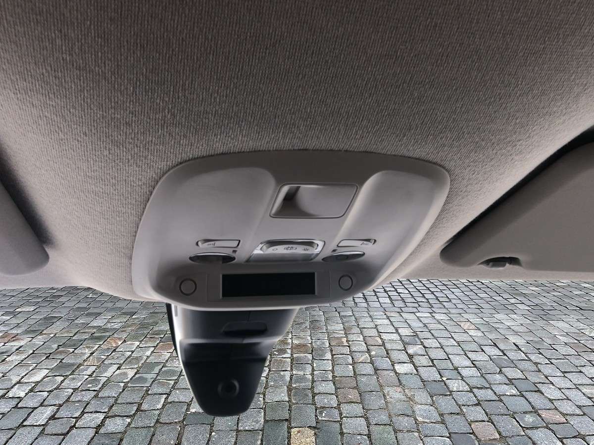 Fahrzeugbild eines Opel Vivaro