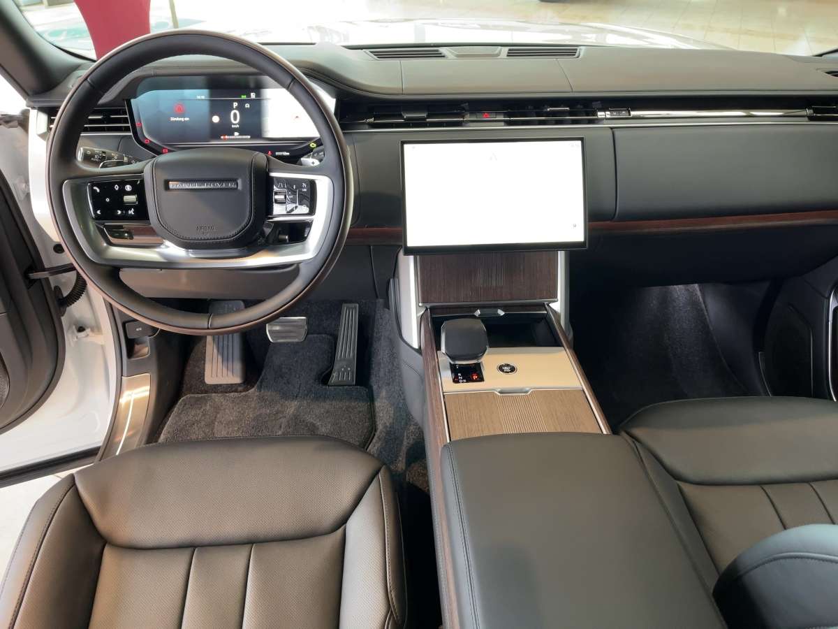 Fahrzeugbild eines Land Rover Range Rover