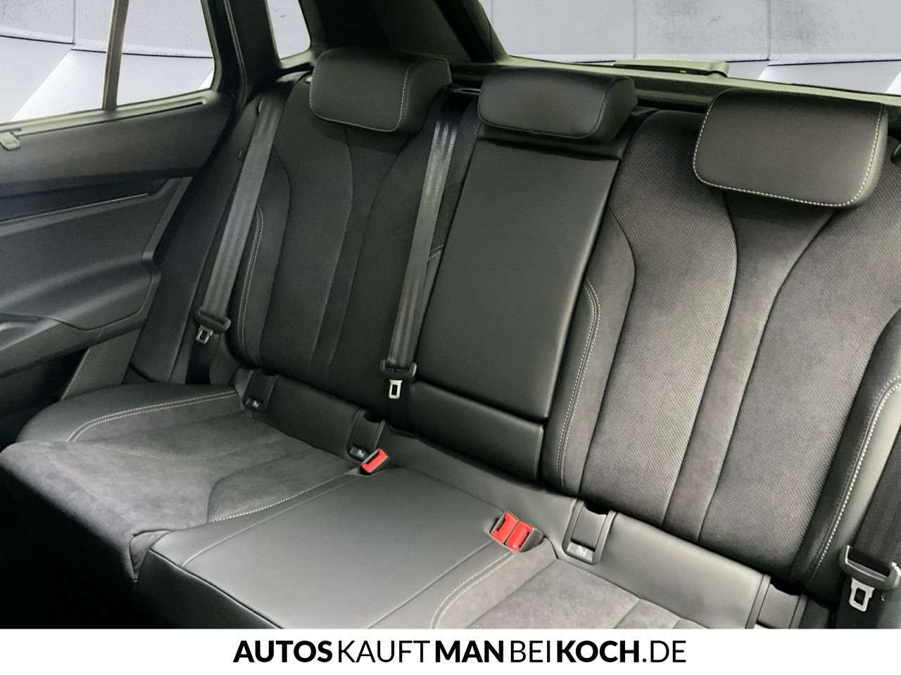 Fahrzeugbild eines Skoda ELROQ