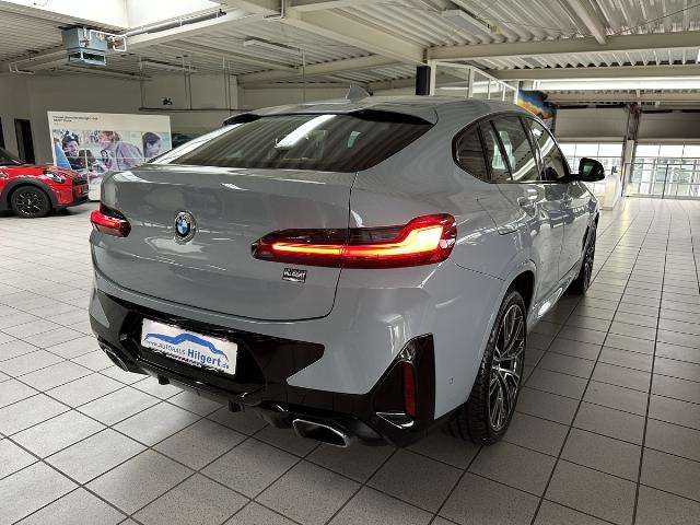 Fahrzeugbild eines BMW X4