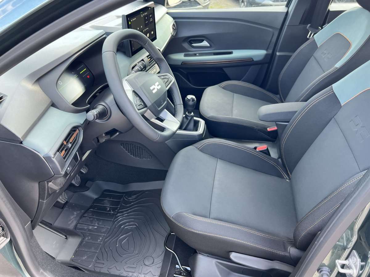 Fahrzeugbild eines Dacia Sandero