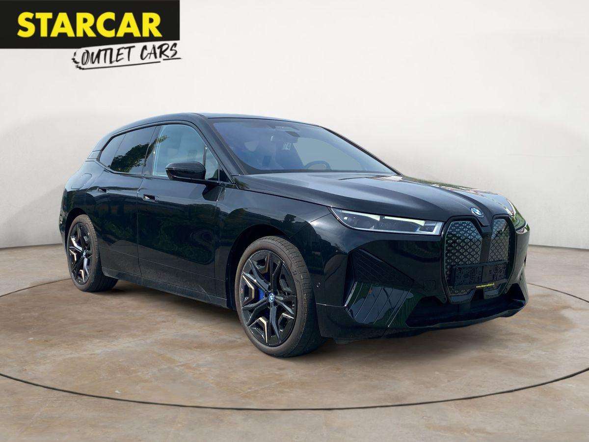 Fahrzeugbild eines BMW iX