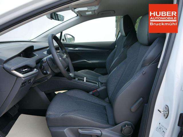 Fahrzeugbild eines Skoda ELROQ