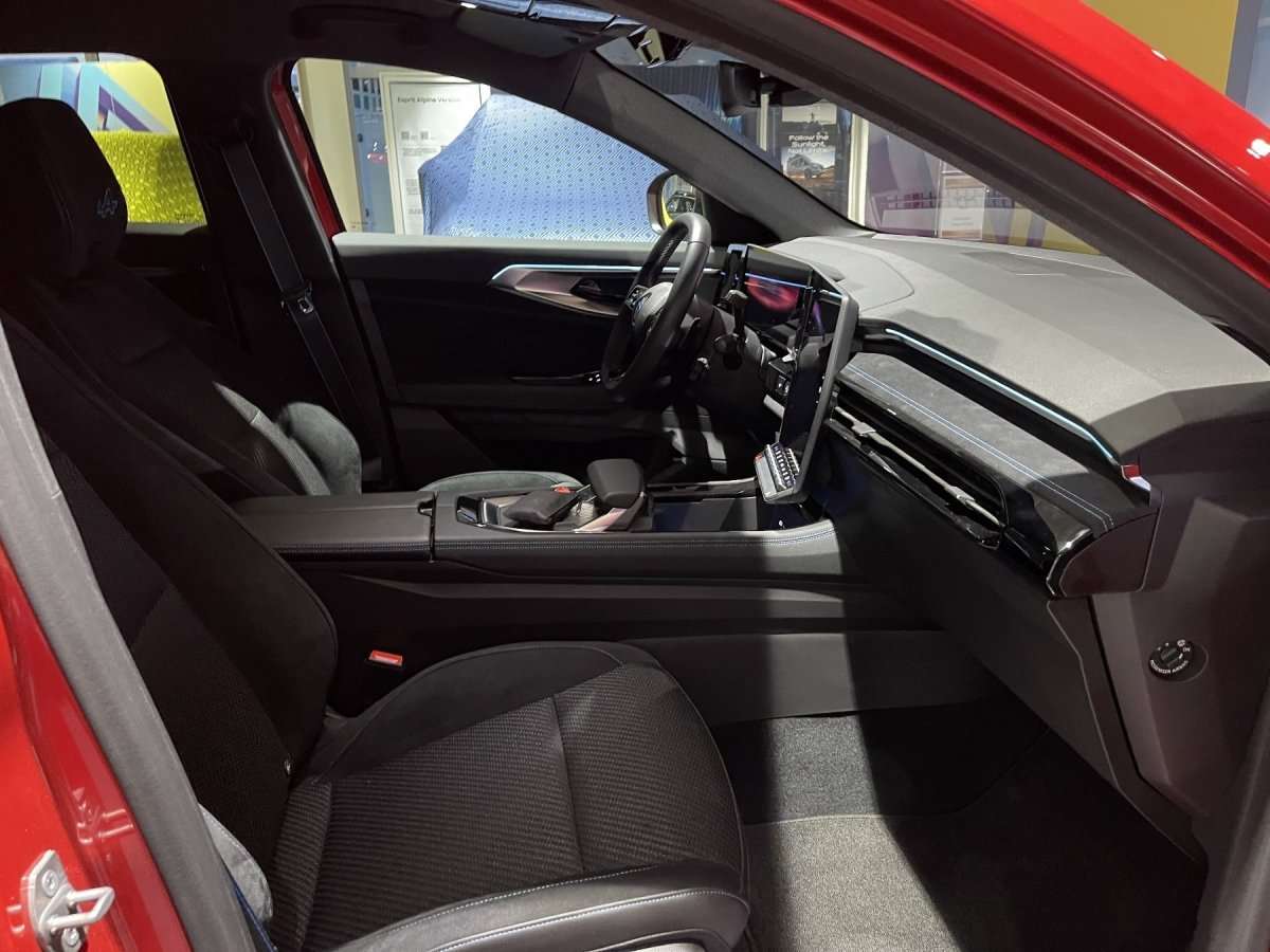 Fahrzeugbild eines Renault Austral