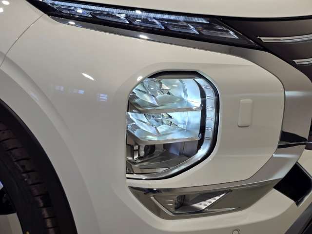 Fahrzeugbild eines Mitsubishi Outlander