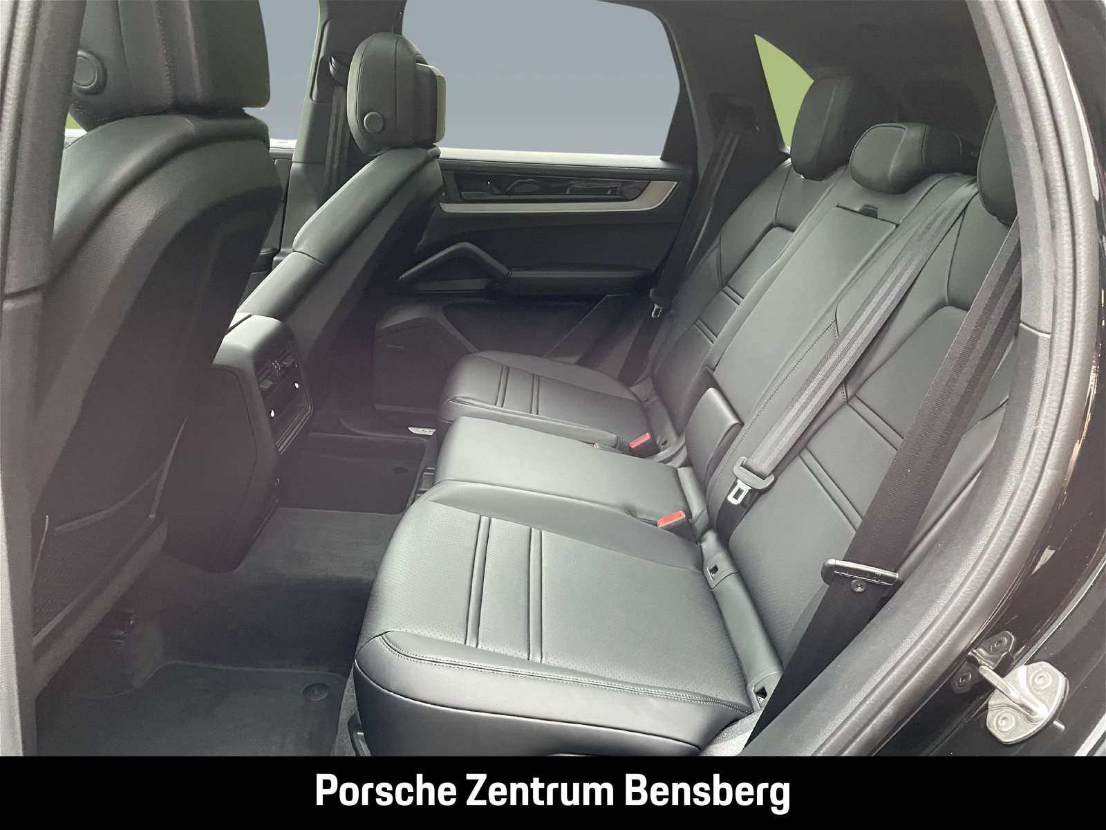 Fahrzeugbild eines Porsche Cayenne