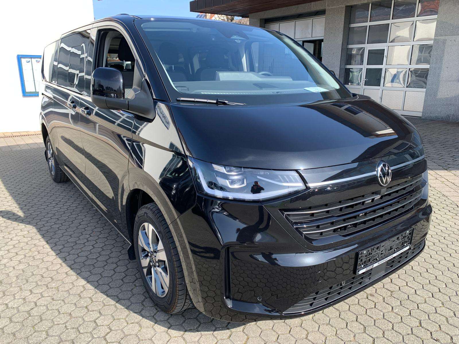 Fahrzeugbild eines Volkswagen Caravelle