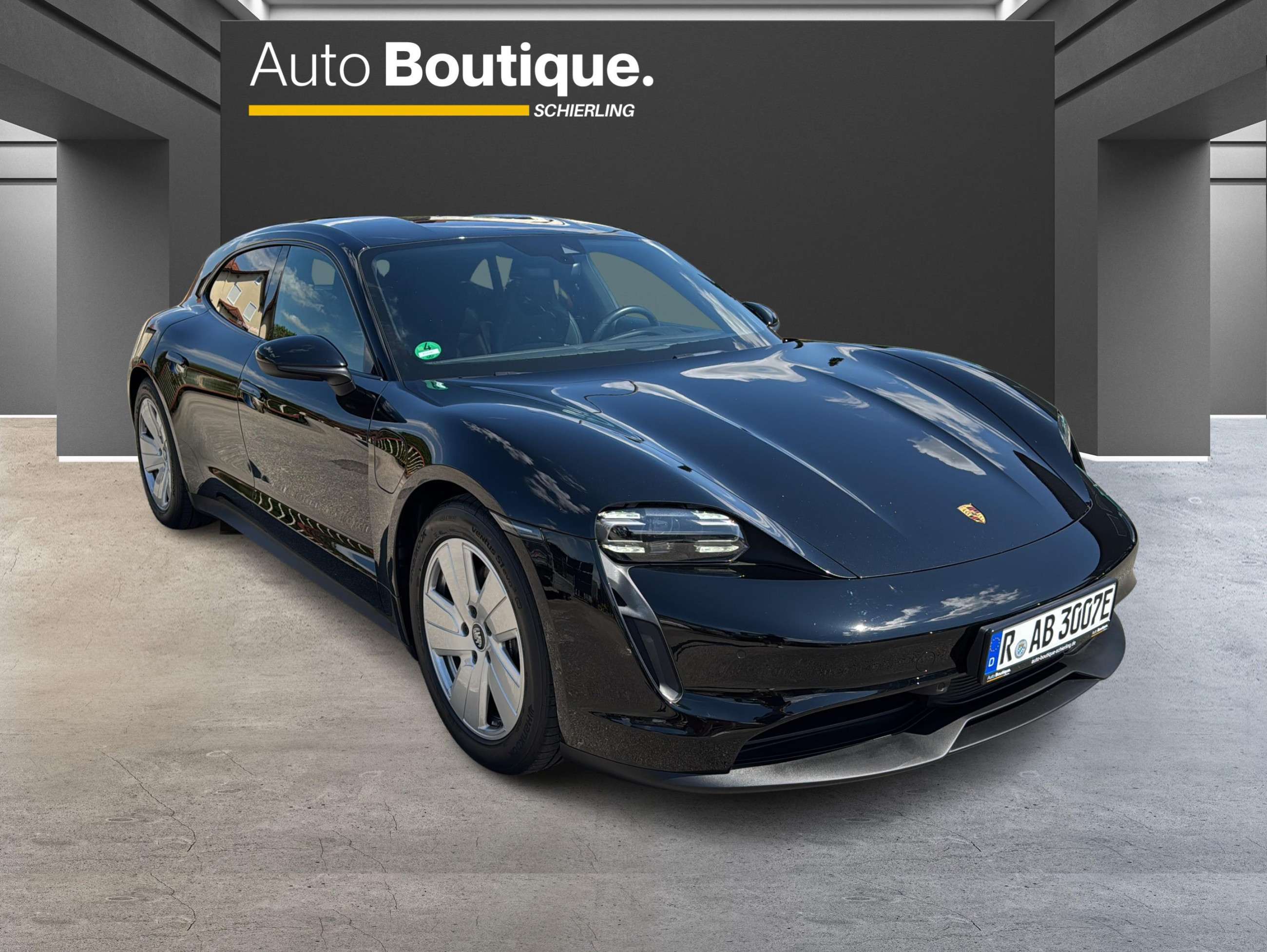 Fahrzeugbild eines Porsche Taycan