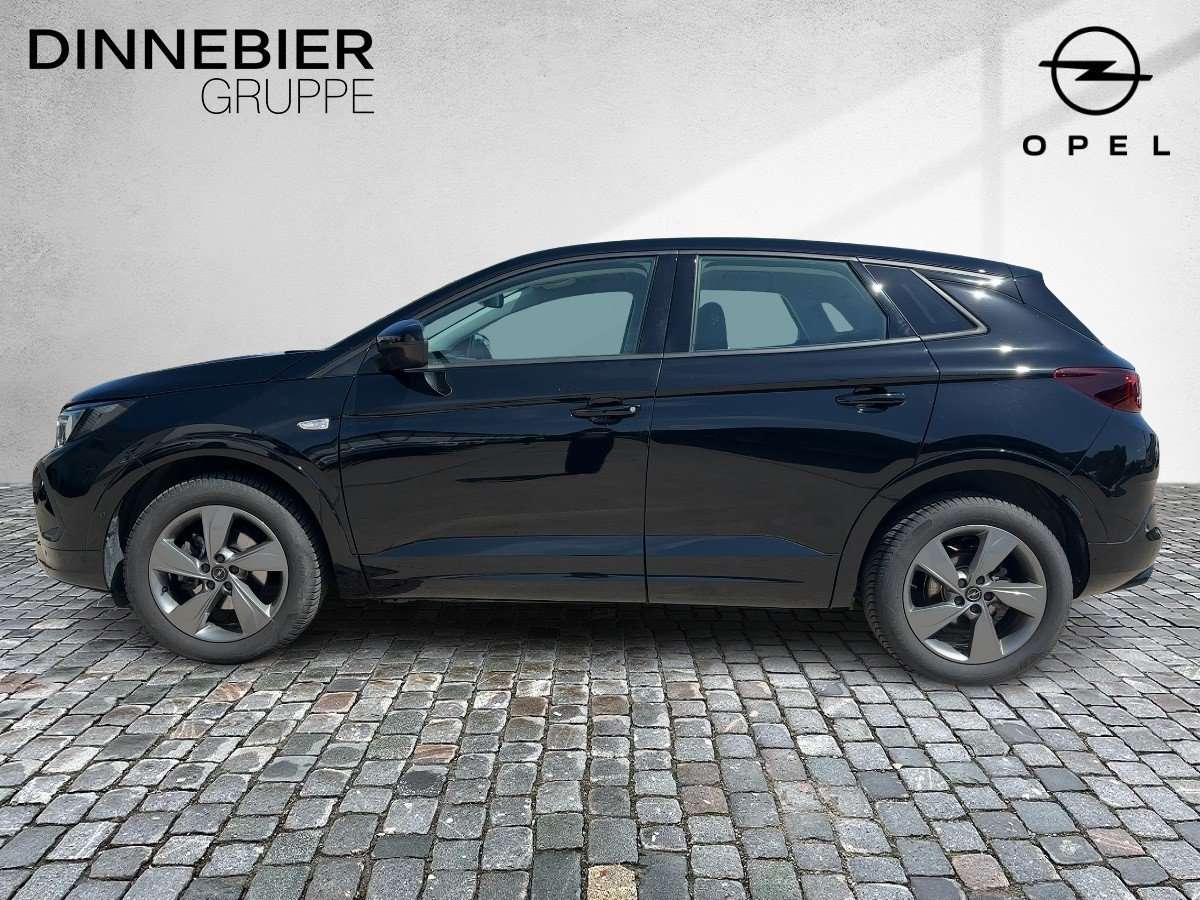 Fahrzeugbild eines Opel Grandland X